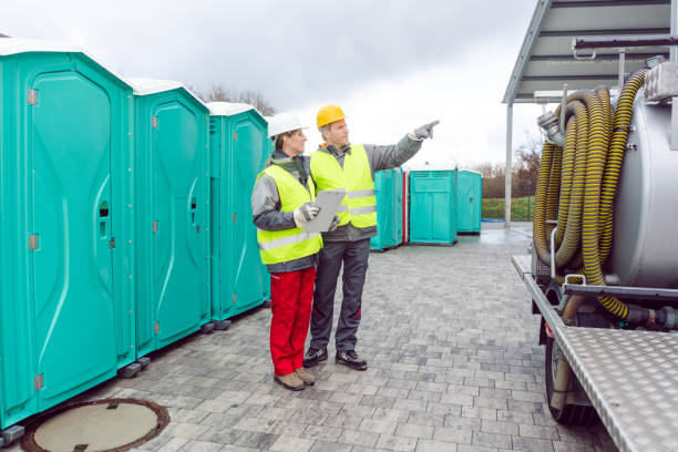 Best Portable Restroom Maintenance and Cleaning  in Davenport, IA